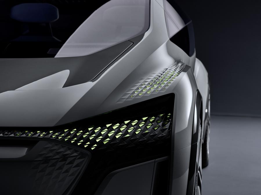 Детали экстерьера Audi AI:ME 2019 года  (фото 12 из 104)